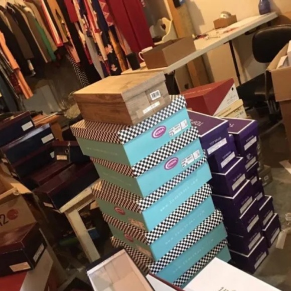 Shoes 6 pairs mystery shoes bundle Mixed Women Sandals Mules Boots - Picture 5 of 9